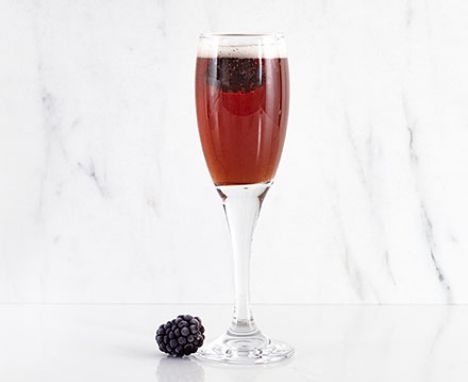 Kir royale cocktail